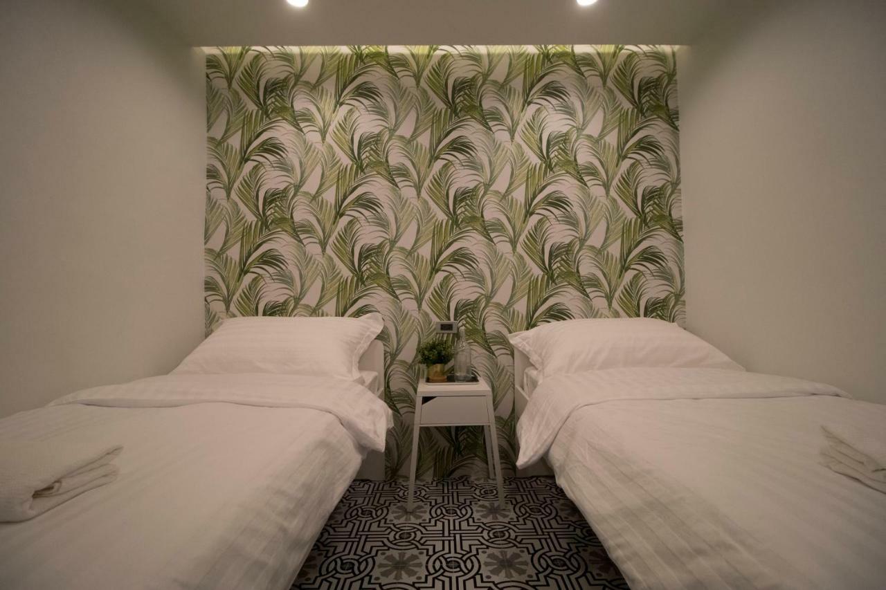 The Lol Elephant Hostel Μπανγκόκ Εξωτερικό φωτογραφία